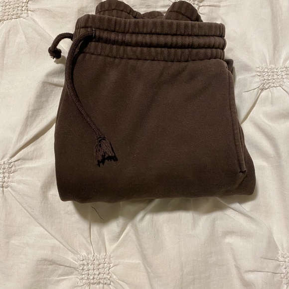Ariztia Brown Matching Hoodie/ Sweat-pant set - Picture 1 of 4